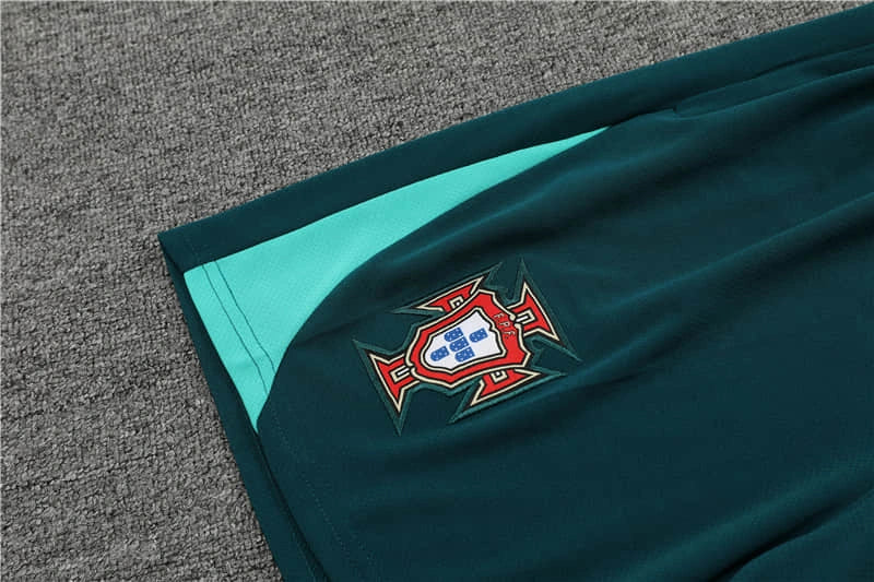 Conjunto Camisa e Short Seleção de Portugal Treino Verde - 2024/25