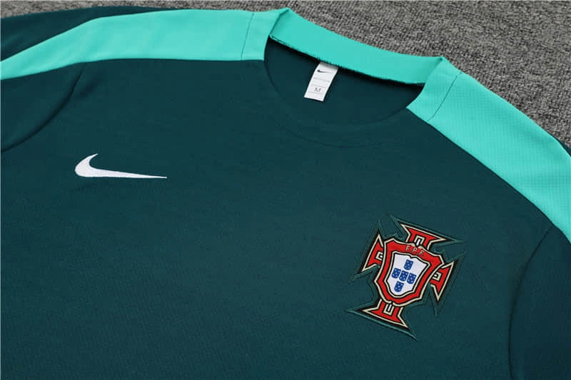 Conjunto Camisa e Short Seleção de Portugal Treino Verde - 2024/25